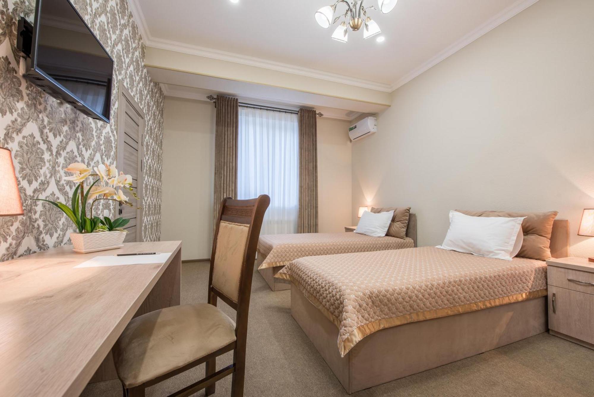 Huzur Hotel Tashkent Exterior photo